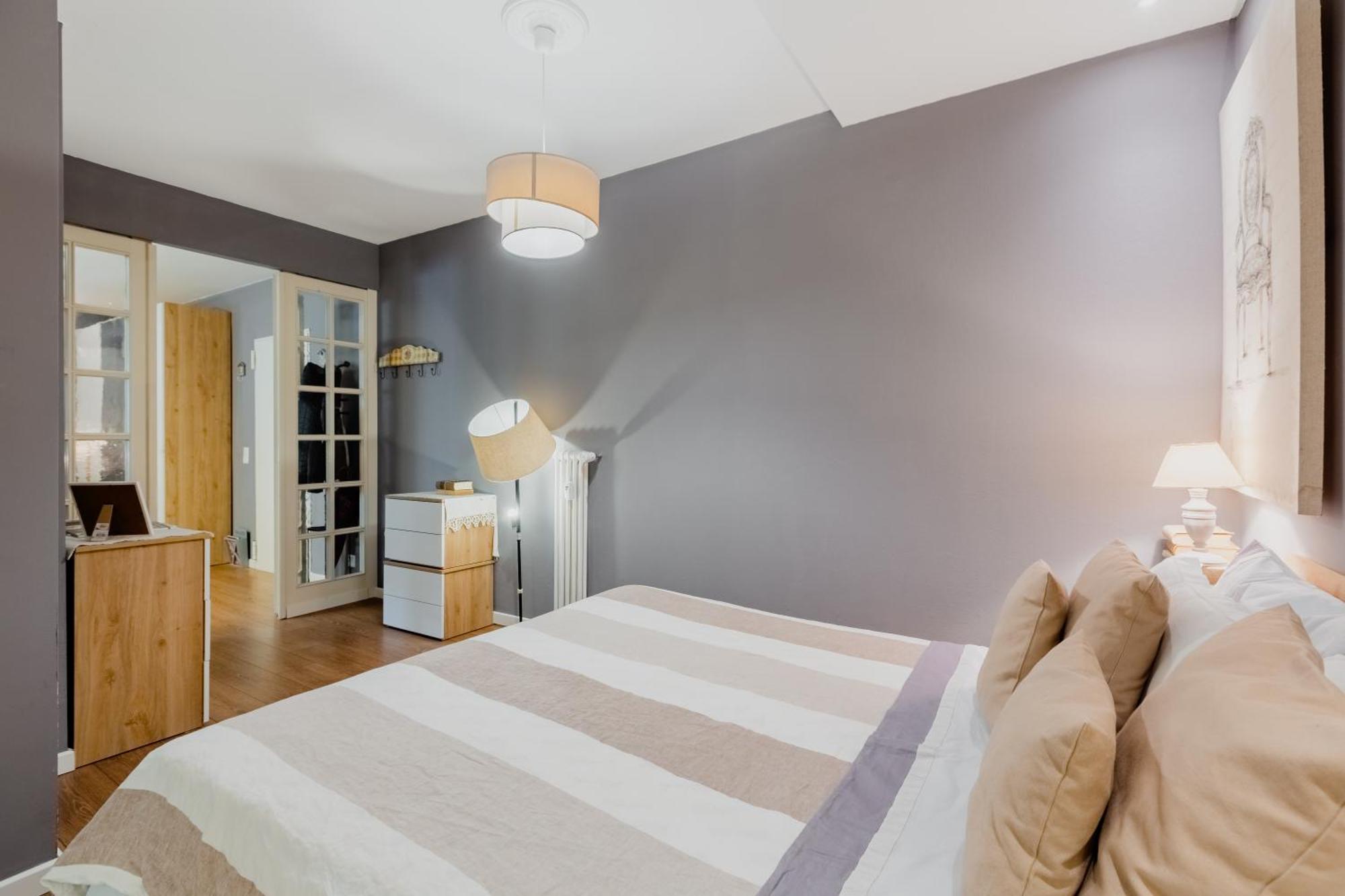 Apartment 3 *